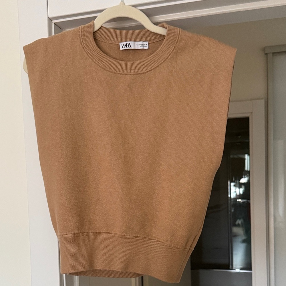 Zara Camel Sleeveless Knit Top